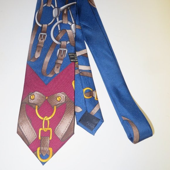 ❤️GUCCI ITALY HORSEBIT Equestrian 100% Silk  Navy/Maroon Brown Mens Necktie Tie - Picture 1 of 5